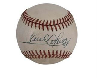 Lot 143
Sandy Alomar Jr Signed Baseball