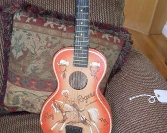 Roy Roger's child guitar (one broken string)