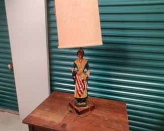 bettsty Ross lamp
