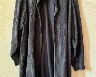 $50 - The Bonnie Roseman Collection black pleated fabric jacket. Estimated size XL.