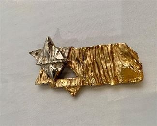 $30 Samuel Bak 1980, signed, Golda Meir Club gold and silver tone Star of David pendant/brooch.  2.5"L