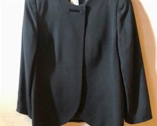 $80 -David Hayes black jacket. New with tag. Button missing. Size 16
