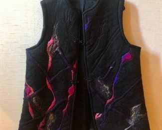 $40 - Cynthia Boyes vest. Estimated size 2X
