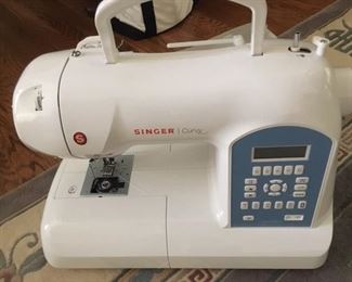 New Singer sewing Machine-Curvy