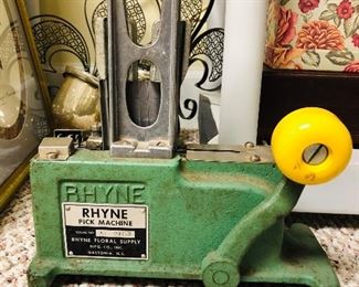 Rhyne Pick machine, floral stemming tool