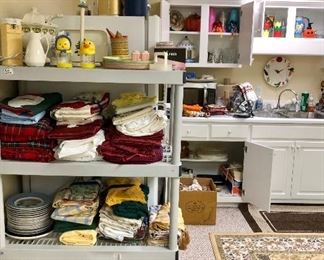 Table clothes and place mats, clay cooker and more