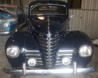 2 door 1939 Plymouth parade ready, needs keys and has no title