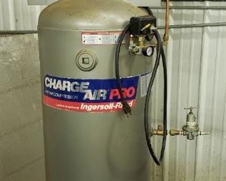Ingersoll Rand Air Pro working air compressor