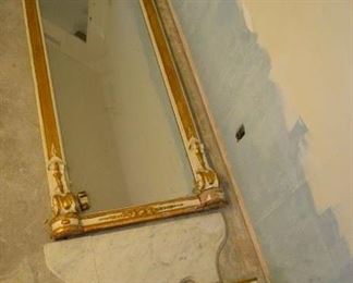 Early 1900's french mirror, needs repair and in poor condition 