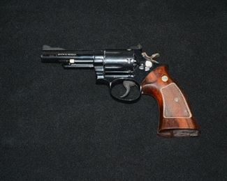 S and W 357 Mag model 19-3 serial 6K92821