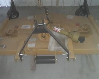 King Kutter 6"  finish mower looks like it has never been used