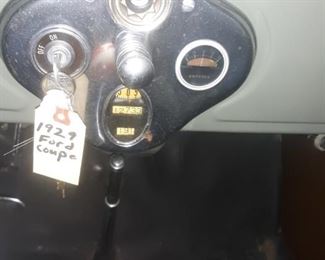 1929 Ford Coupe in good condition,has keys but does need some motor work and repair motor locked up