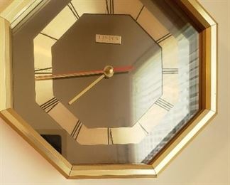 Linden quartz wall clock