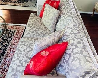 $375 FLORAL TAUPE UPHOLSTERED LOVESEAT
75”L x 34”D x 33”H