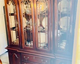 $150 KINCAID SOLID WOOD CHINA CABINET
60”L x 17.5”D x 78.5”H