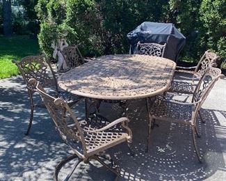 $2,200 PATIO TABLE AND CHAIRS
GORGEOUS BEKA OUTDOOR CAST PATIO FURNITURE