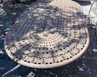 $2,200 PATIO TABLE AND CHAIRS
GORGEOUS BEKA OUTDOOR CAST PATIO FURNITURE