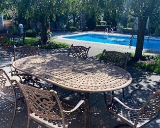 $2,200 PATIO TABLE AND CHAIRS
GORGEOUS BEKA OUTDOOR CAST PATIO FURNITURE