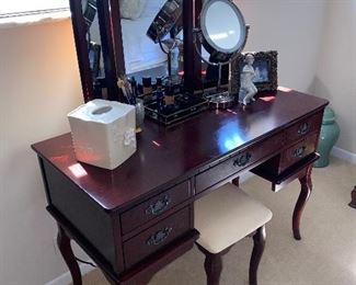 $175 VANITY TABLE WITH MIRROR AND STOOL
43”L x 19”D x 30”H