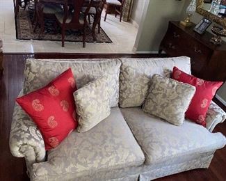 $375 FLORAL TAUPE UPHOLSTERED LOVESEAT
75”L x 34”D x 33”H