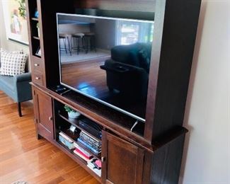 $400 WOODEN ENTERTAINMENT CENTER
FITS 55” TV
72”L x 17.25”D x 67.25”H