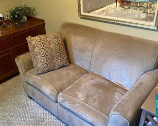 $50 TAUPE BEIGE LOVESEAT
60”L x 34.5”D x 35”H