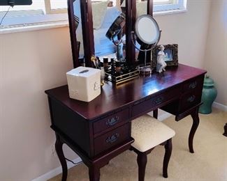 $175 VANITY TABLE WITH MIRROR AND STOOL
43”L x 19”D x 30”H
