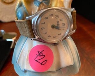 $20 VINTAGE 1960S ALICE IN WONDERLAND FIGURINE WITH WATCH