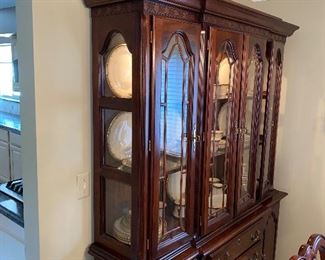 $150 KINCAID SOLID WOOD CHINA CABINET
60”L x 17.5”D x 78.5”H