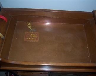 THIS HAS THE COPPER TRAY INTACT NO DAMAGE