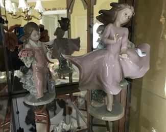 Lladro # 6412 (right side) $ 88.00