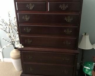 7 Drawer Dresser $ 216.00