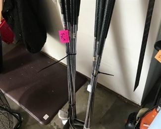 Tommy Armour 845 Irons $ 60.00