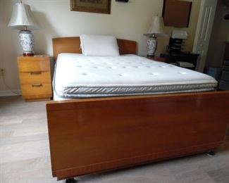 Guest Bedroom Set. Contemporary Style.  Head & Foot Board, Side Rails