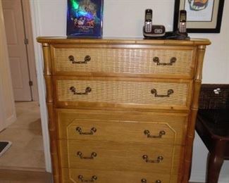 Broyhill - Vintage Chest of Drawers, wood and wicker