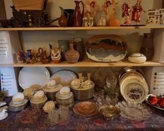 china, dishes, wagon lamp, dishes, decor, pottery