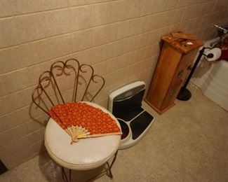 vanity chair