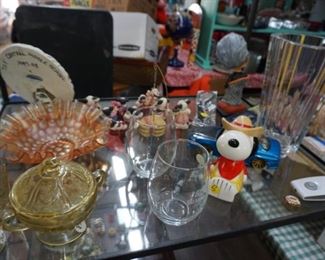 glassware, Snoopy