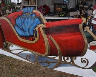 Large outdoor wood sleigh for decoration