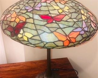 Tiffany Style Table Lamp