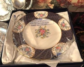 8 Royal Doulton Plates 