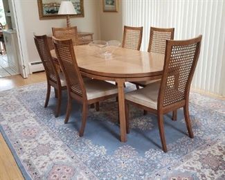 DINING ROOM TABLE & CHAIRS 395.00