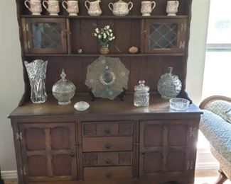 1930's era Hutch (2 pieces) with Leaded Glass Upper Doors - FANTASTIC Crystal pieces!