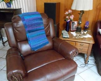 electric lift leather recliner, side table with glass top, lamp, etc.