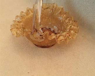 Small amber ruffled basket with applied clear glass handle 
