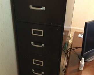 Shaw Walker 5 drawer file cabinet 