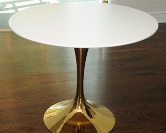 POSTMODERN SAARINEN STYLE TULIP TABLE 