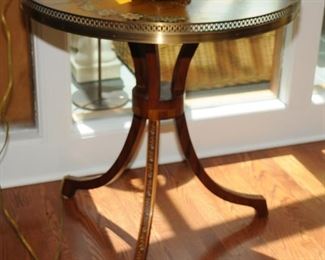 ORIENTAL STYLE TABLE WITH DECORATED TOP