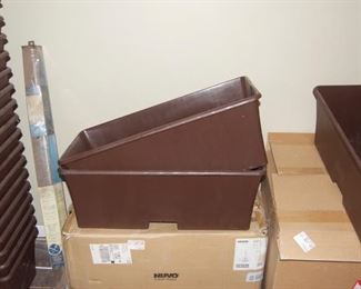 $30 -- 29" x 12" x 10.5" Earth Boxes. 20 are available.