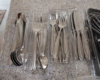 Hampton Silversmiths Stainless Korea 709 Flatware